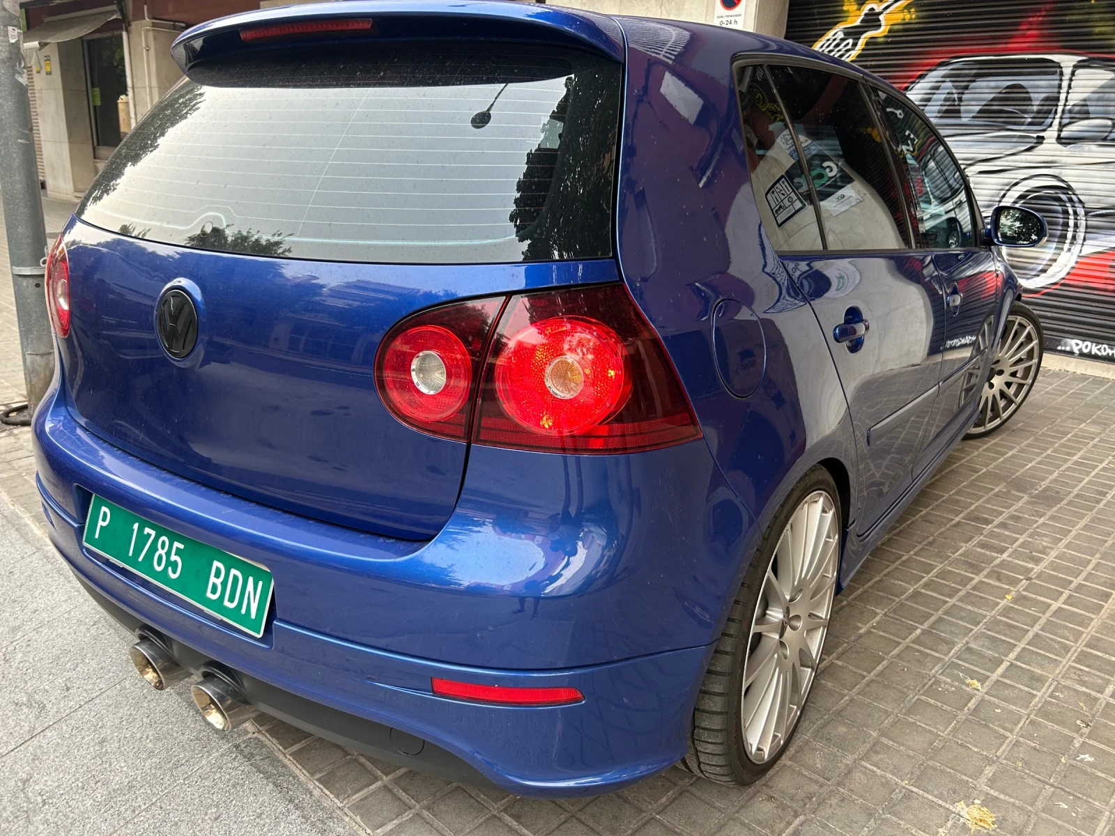 VW Golf R32 Автоматик 4х4 ТОП СЪСТОЯНИЕ - изображение 5