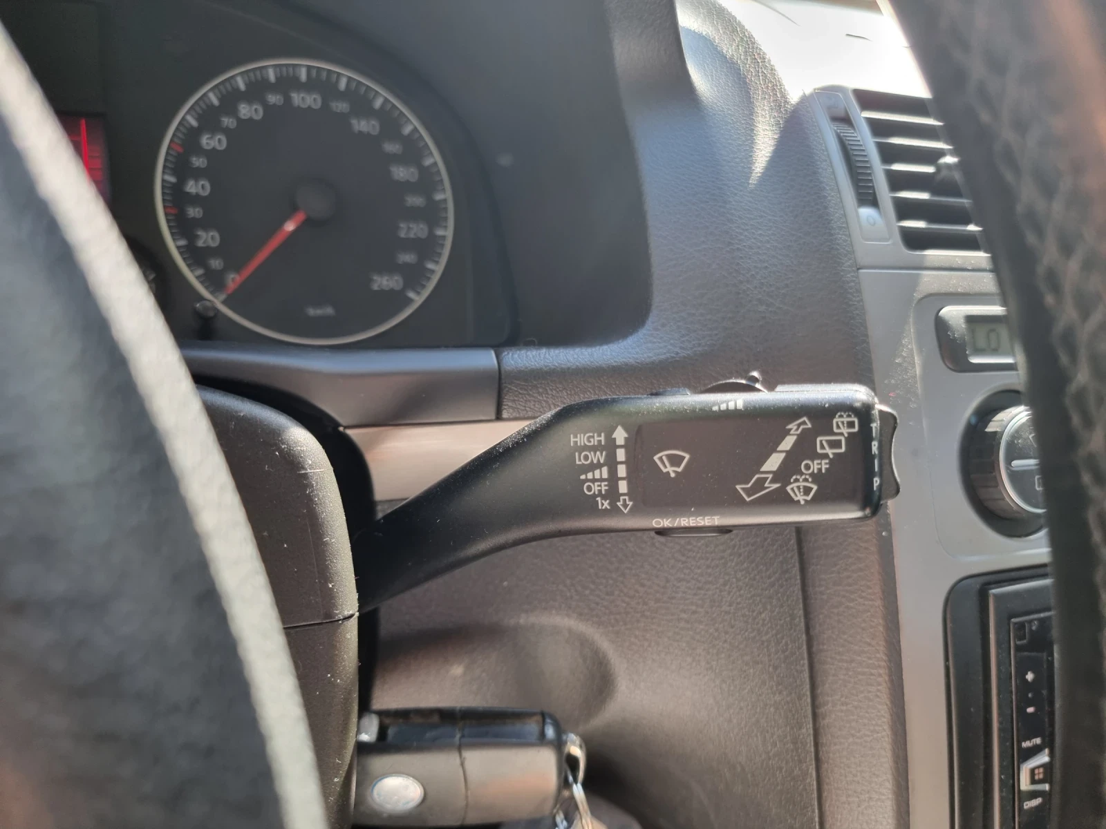 VW Touran 2.0i ����� | Mobile.bg � ����������� 16