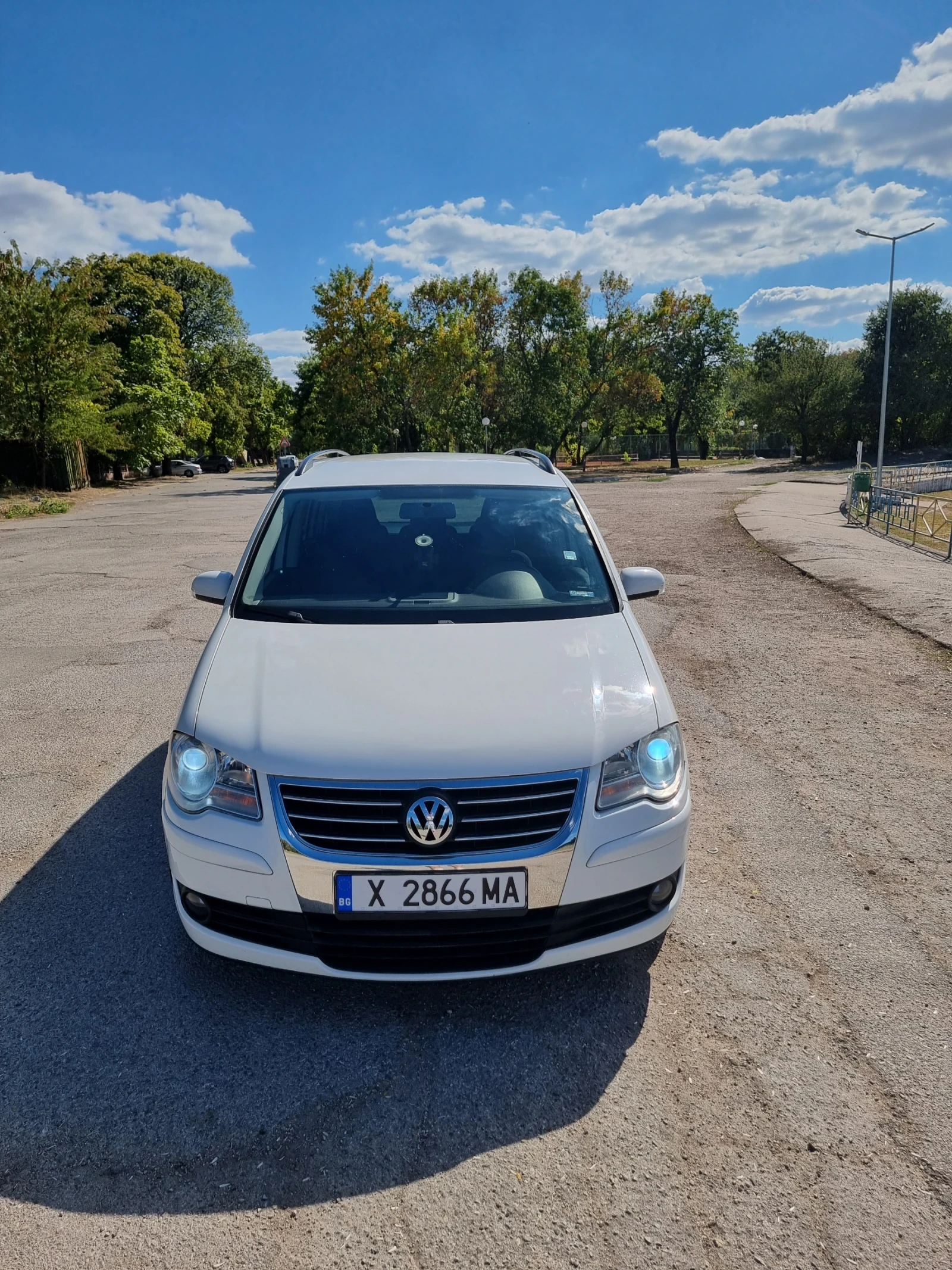 VW Touran 2.0i ����� | Mobile.bg � ����������� 1