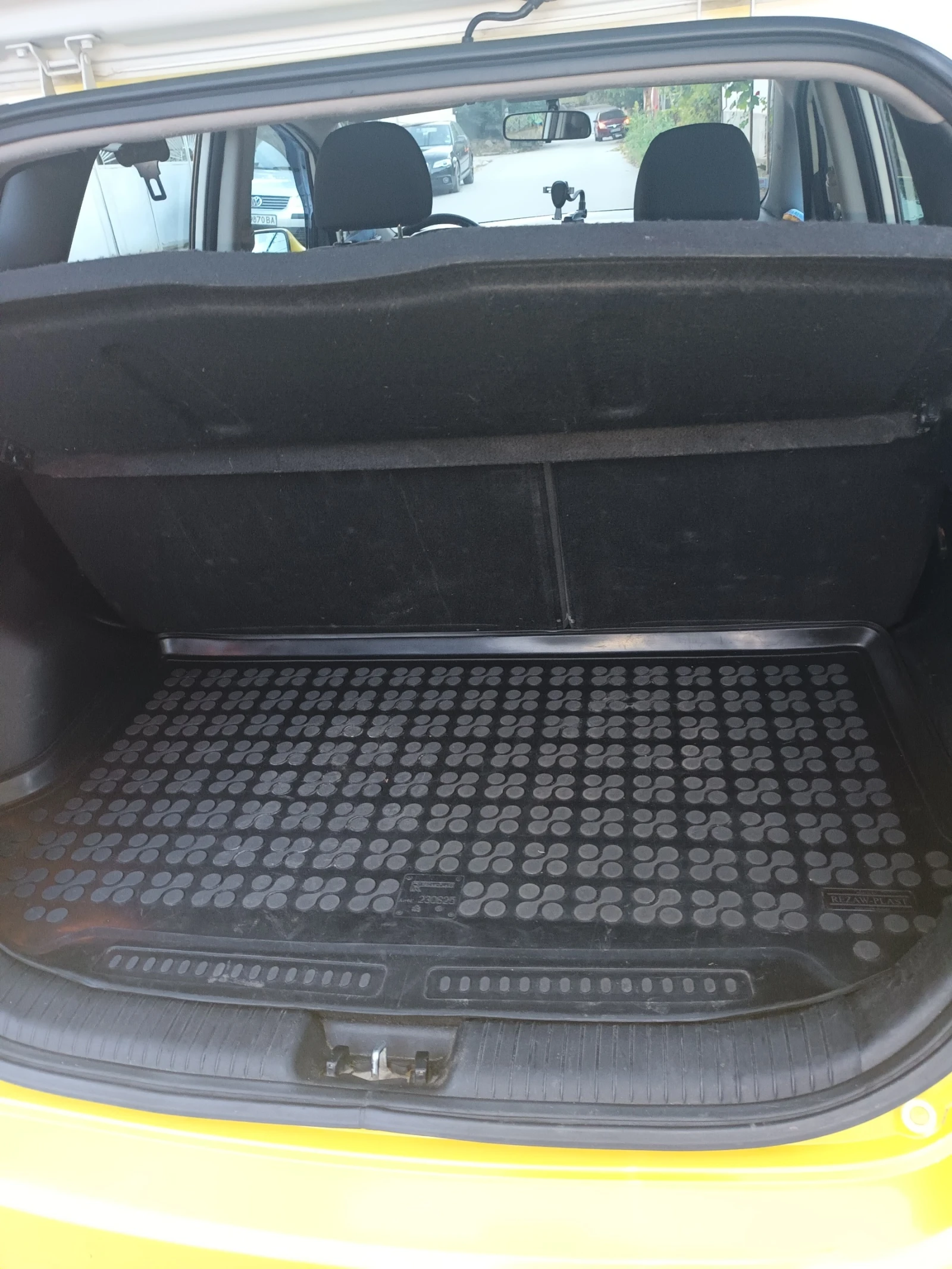 Hyundai I20 1.4  - изображение 8