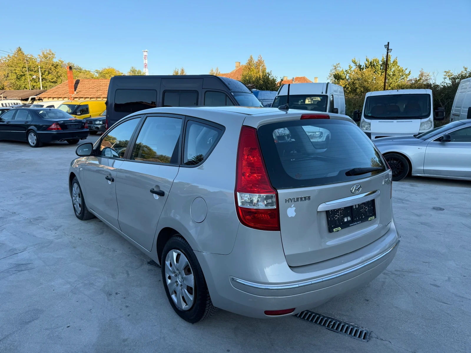 Hyundai I30 1.6CRDI ЛИЗИНГ | Mobile.bg — изображение 7