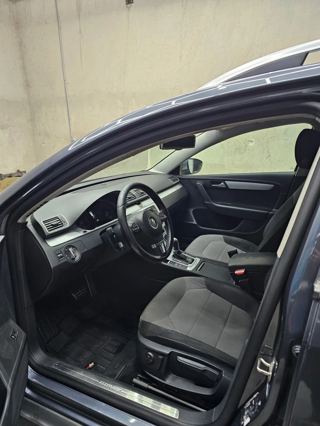 VW Alltrack 2.0 177  - изображение 8