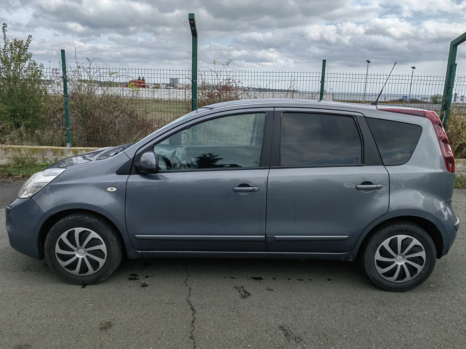 Nissan Note 1.6 Бенизн - изображение 6