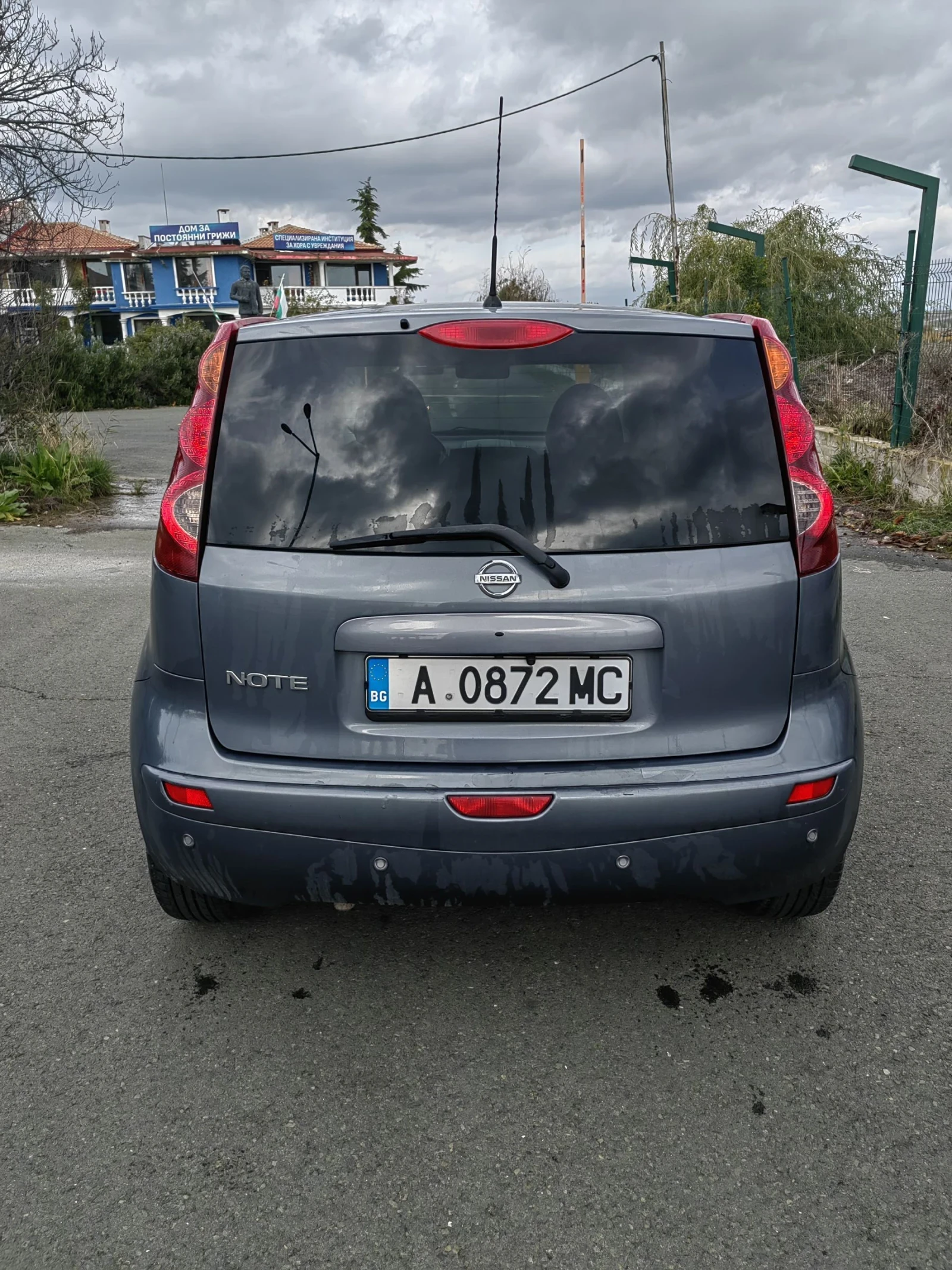 Nissan Note 1.6 Бенизн - изображение 8