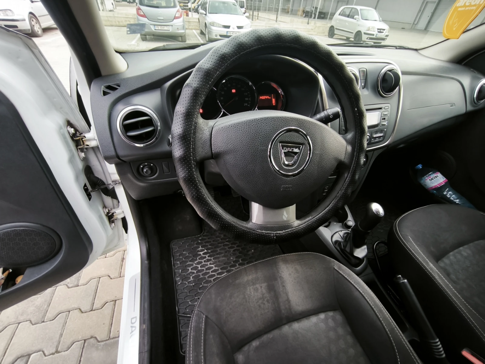 Dacia Sandero 1.2 | Mobile.bg � ����������� 12