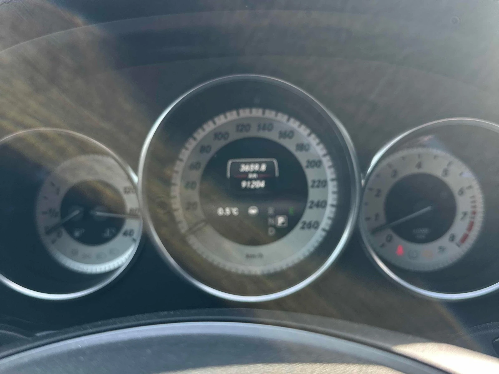 Mercedes-Benz CLS 550 4MATIC � ����������� & ���� ������  | Mobile.bg � ����������� 10