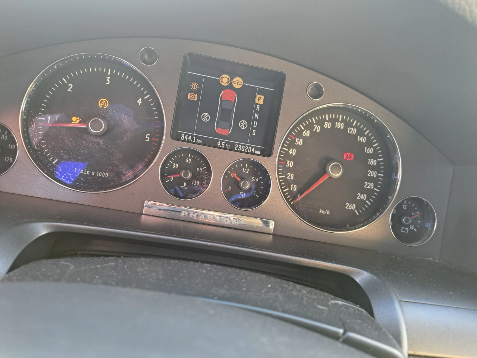 VW Phaeton, снимка 11 - Автомобили и джипове - 53777562