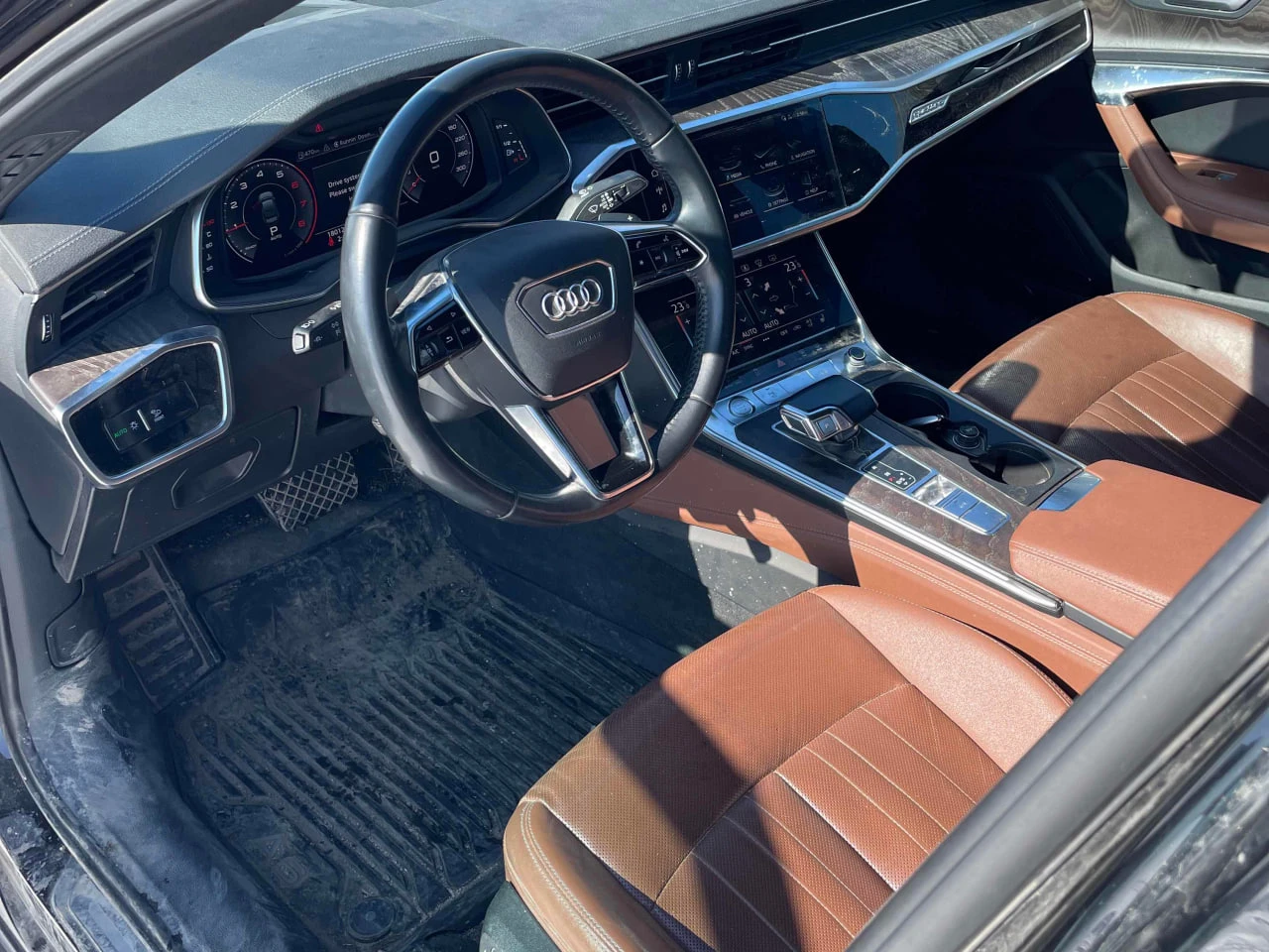 Audi A6 * АВТО КРЕДИТ* ЦЕНА ДО БГ * СЕРВИЗНА ИСТОРИЯ * , снимка 7 - Автомобили и джипове - 53814450