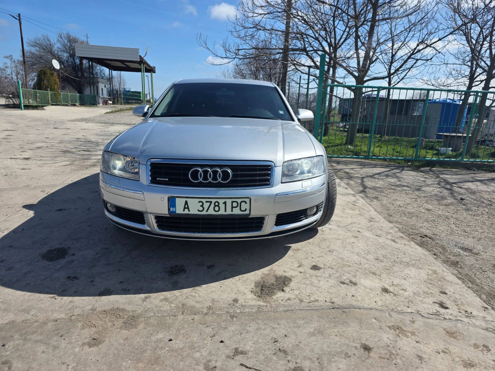 Audi A8 А8 4.2 335кс 
