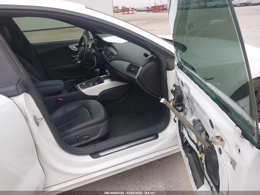 Audi A7 3.0L V-6 DI, DOHC, VVT, SUPERCHARGER, 310HP All, снимка 5 - Автомобили и джипове - 53864473