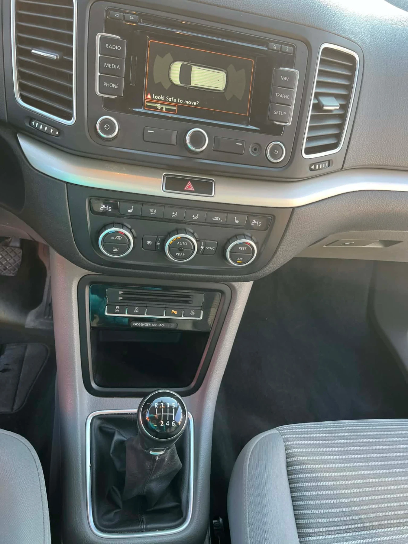 Seat Alhambra 2.0 TDI 7 места, снимка 14 - Автомобили и джипове - 53866882