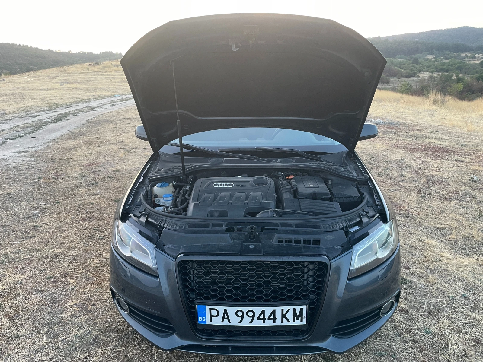 Audi A3 2.0 TDI, снимка 8 - Автомобили и джипове - 54184819