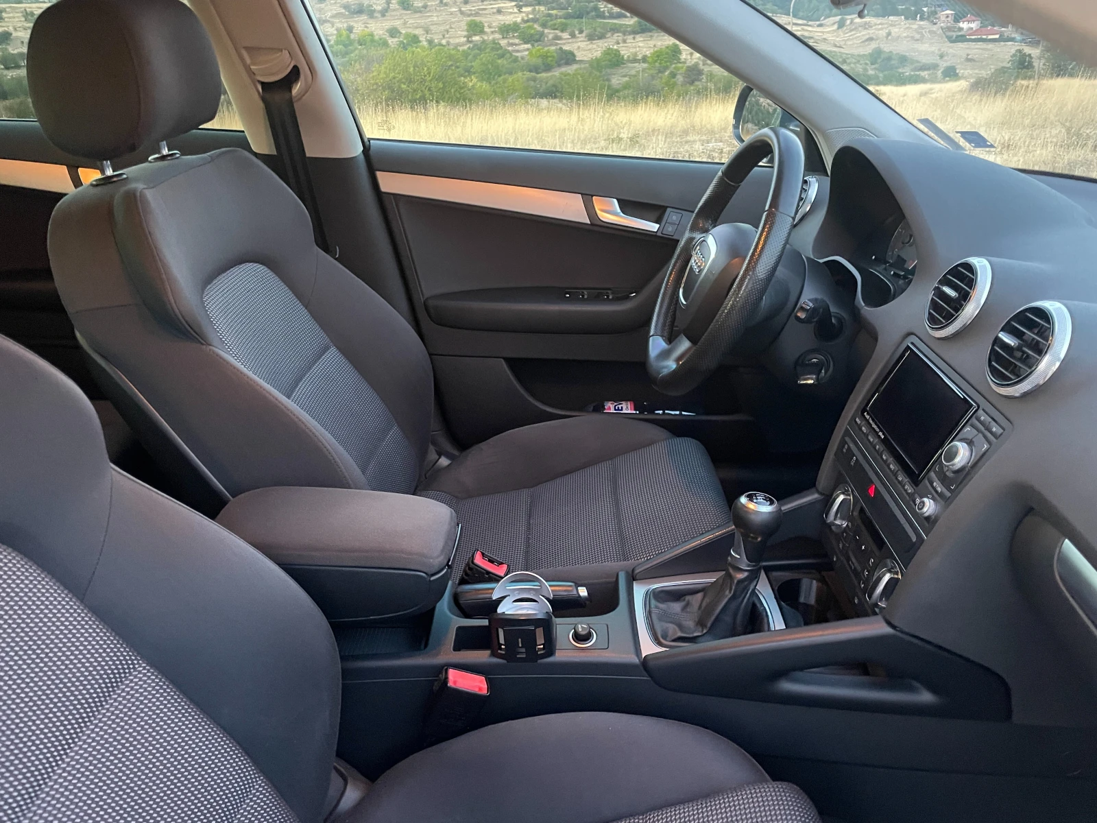 Audi A3 2.0 TDI, снимка 15 - Автомобили и джипове - 54184819