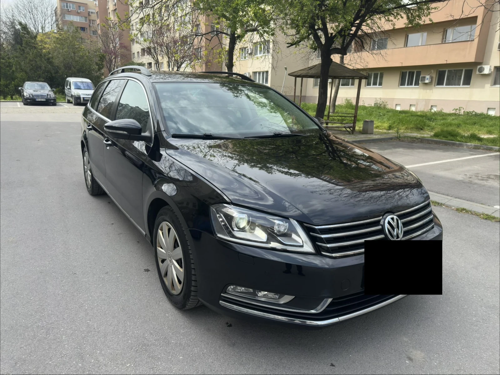 VW Passat 2.0TDI Bi-XENON/Подгреви/Автопилот/Климатроник, снимка 2 - Автомобили и джипове - 54540537