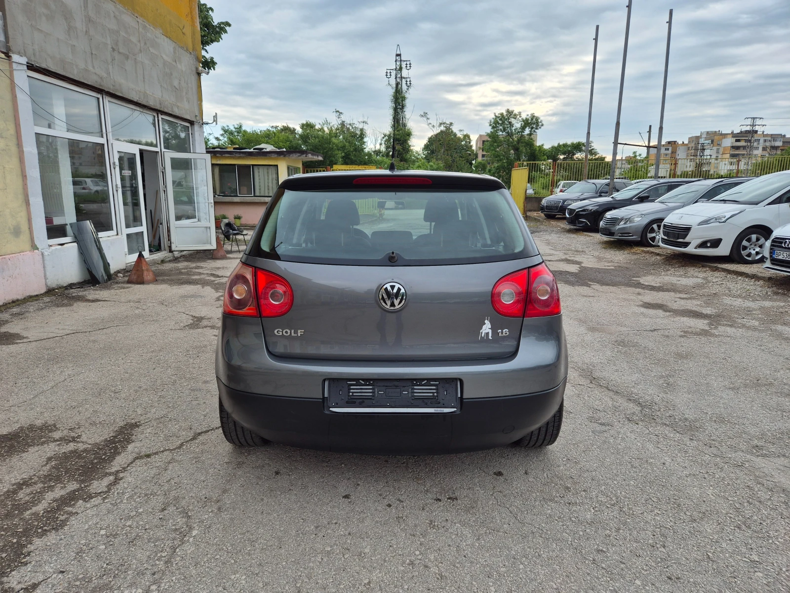 VW Golf 1.6I KLIMA ITALY УНИКАТ, снимка 6 - Автомобили и джипове - 54544052