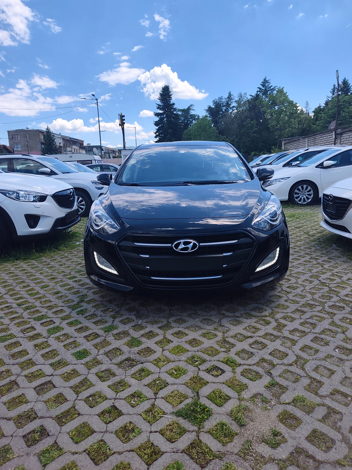 Hyundai I30 1.6 facelift , снимка 5 - Автомобили и джипове - 54687924