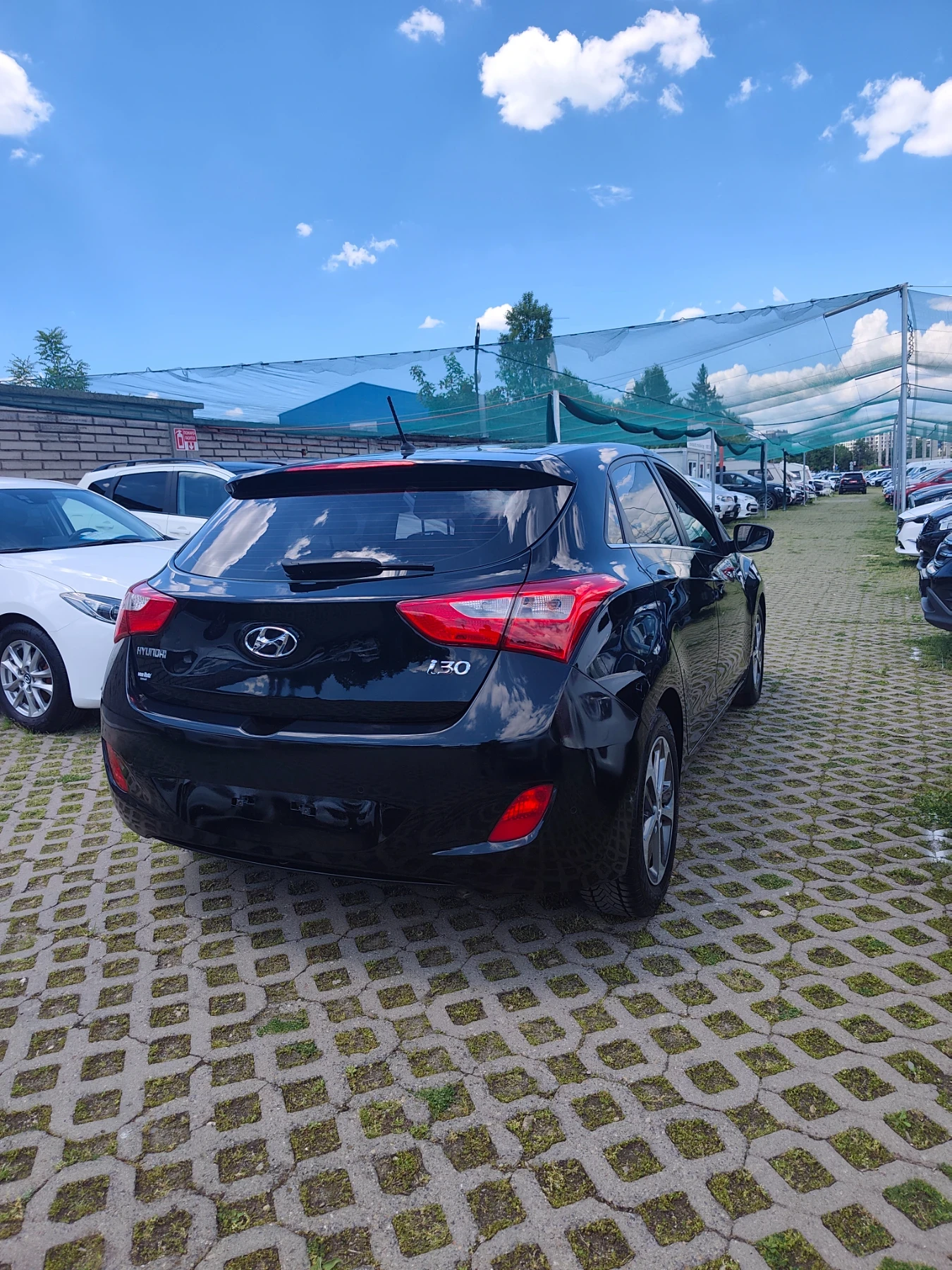 Hyundai I30 1.6 facelift , снимка 12 - Автомобили и джипове - 54687924