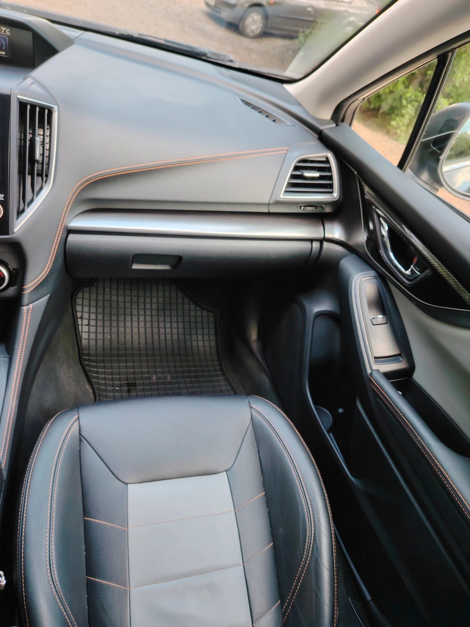 Subaru XV 2.0 LUXURY, 2018г, снимка 8 - Автомобили и джипове - 54749225