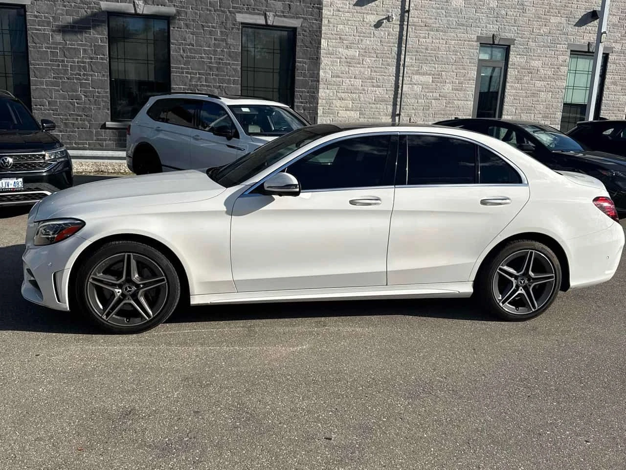Mercedes-Benz C 300  | 360 | PANO | AMG PACK , снимка 2 - Автомобили и джипове - 54944470