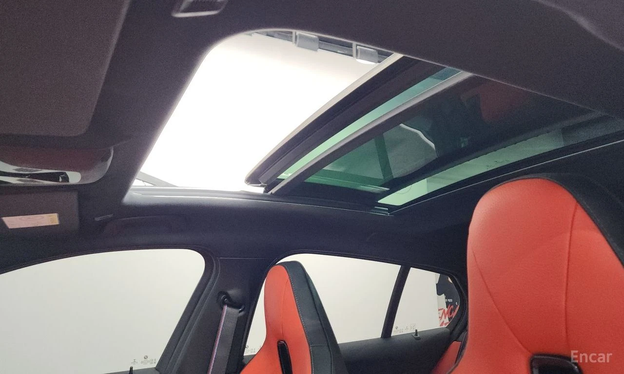 BMW 135 M135i* xDRIVE* ПОДГРЕВ* НАВИГАЦИЯ, снимка 12 - Автомобили и джипове - 54970186