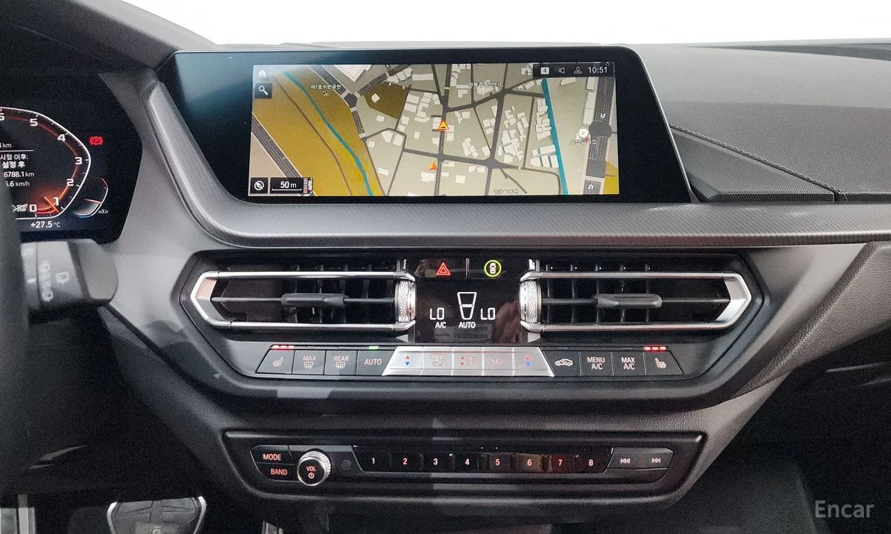 BMW 135 M135i* xDRIVE* ПОДГРЕВ* НАВИГАЦИЯ, снимка 7 - Автомобили и джипове - 54970186