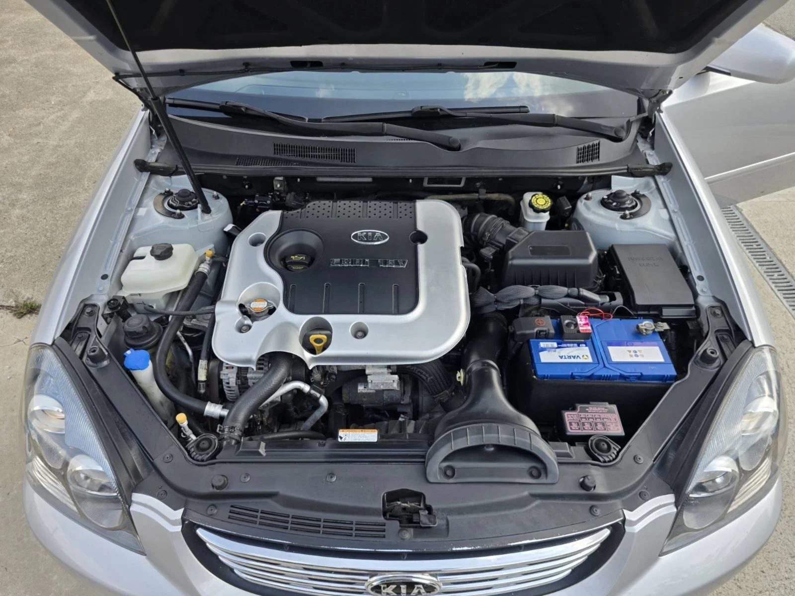 Kia Magentis 2.0CRDI, снимка 14 - Автомобили и джипове - 55140635