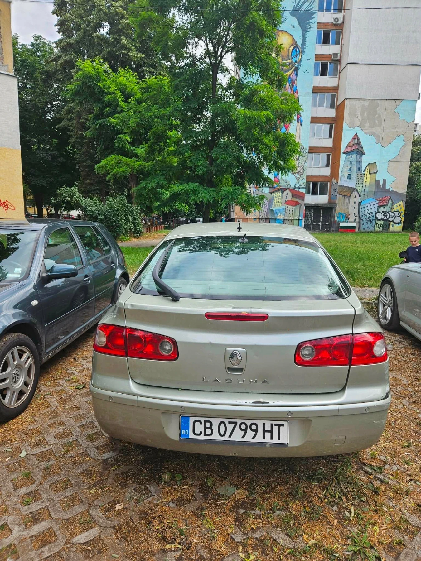 Renault Laguna 1.9 DCI, снимка 3 - Автомобили и джипове - 55144413