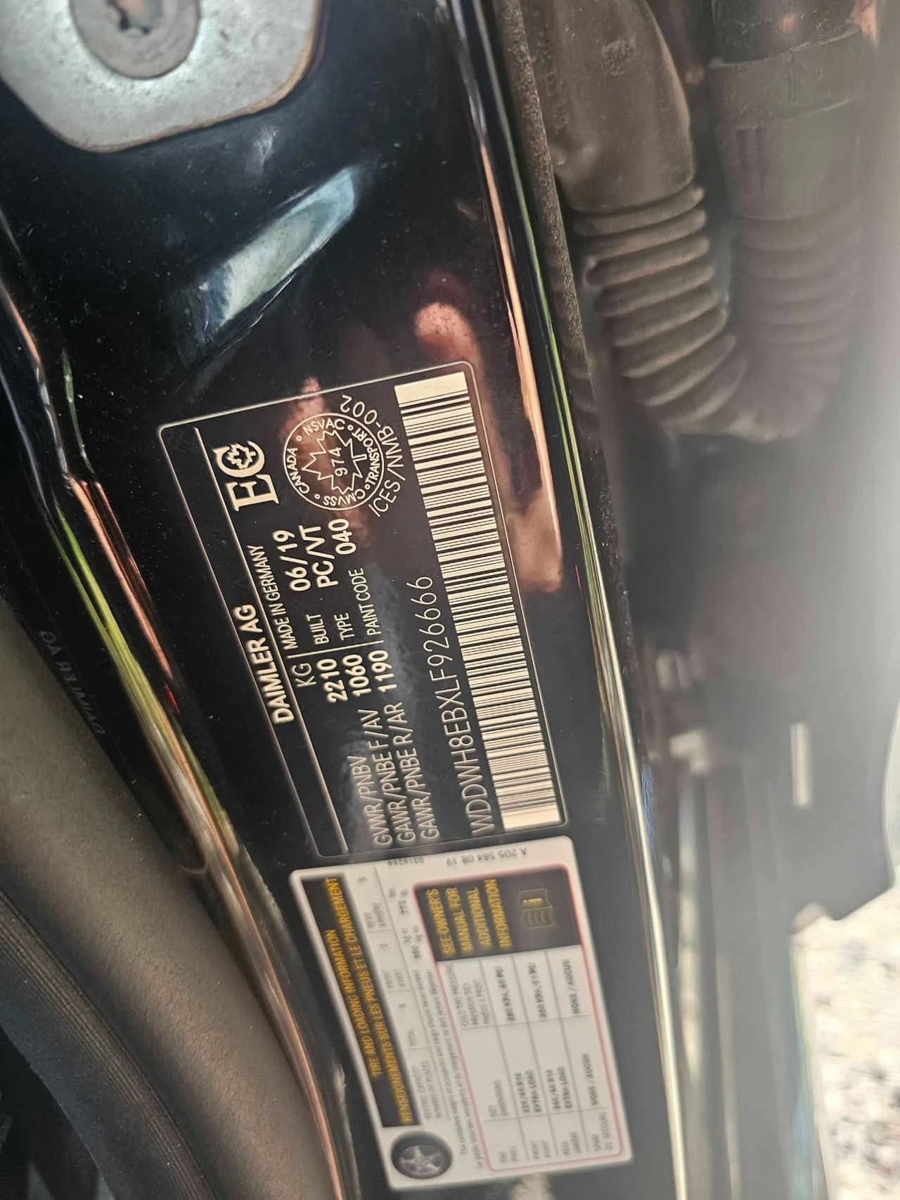 Mercedes-Benz C 300 * АВТОКРЕДИТ БЕЗ ПЪРВОНАЧАЛНА ВНОСКА* , снимка 12 - Автомобили и джипове - 55603352
