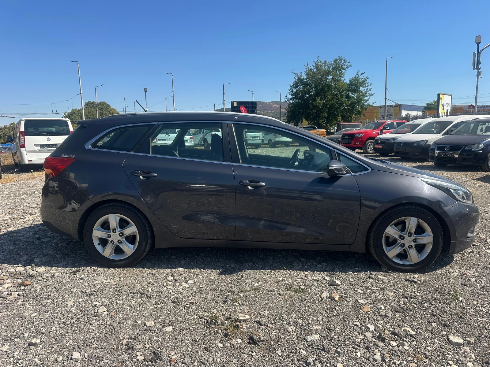 Kia Ceed 1, 6CRDI-110kc, снимка 6 - Автомобили и джипове - 56113811