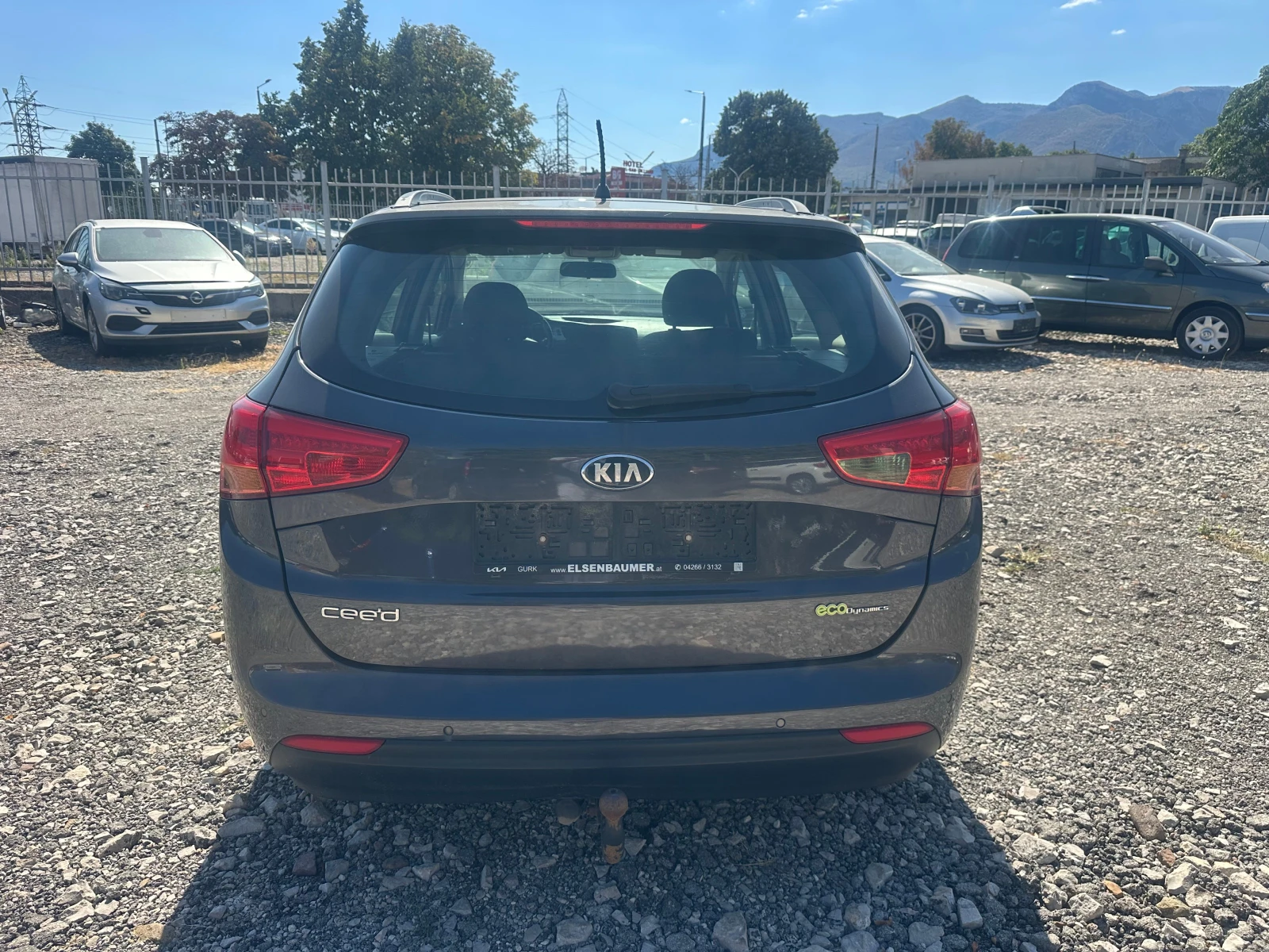 Kia Ceed 1, 6CRDI-110kc, снимка 4 - Автомобили и джипове - 56113811