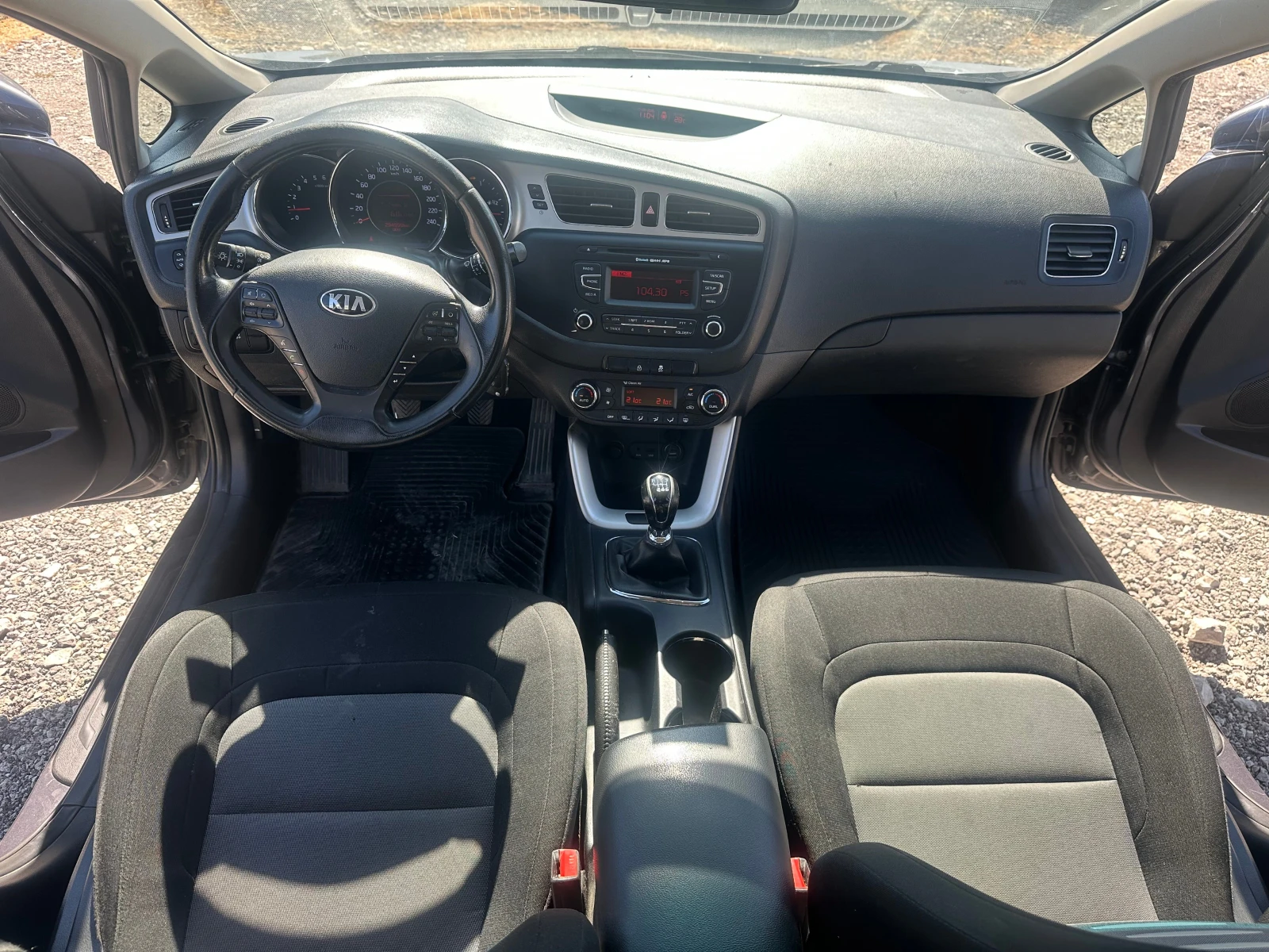 Kia Ceed 1, 6CRDI-110kc, снимка 9 - Автомобили и джипове - 56113811