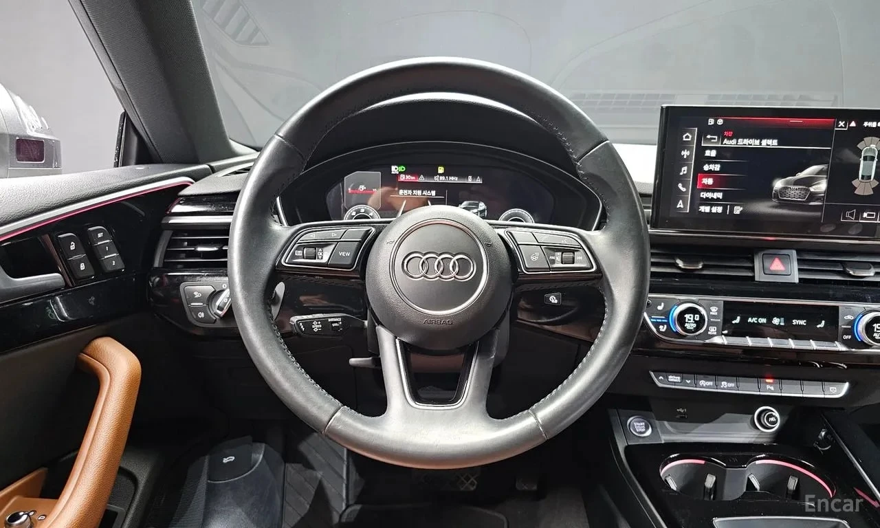 Audi A5 40 TDI Premium Sportback| HUD| ОБДУХ| ПАНО| ПАМЕТ|, снимка 12 - Автомобили и джипове - 56115635