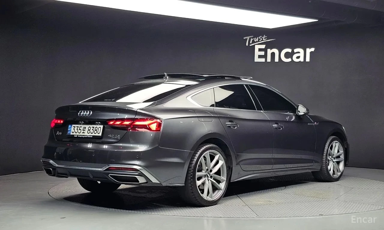 Audi A5 40 TDI Premium Sportback| HUD| ОБДУХ| ПАНО| ПАМЕТ|, снимка 2 - Автомобили и джипове - 56115635
