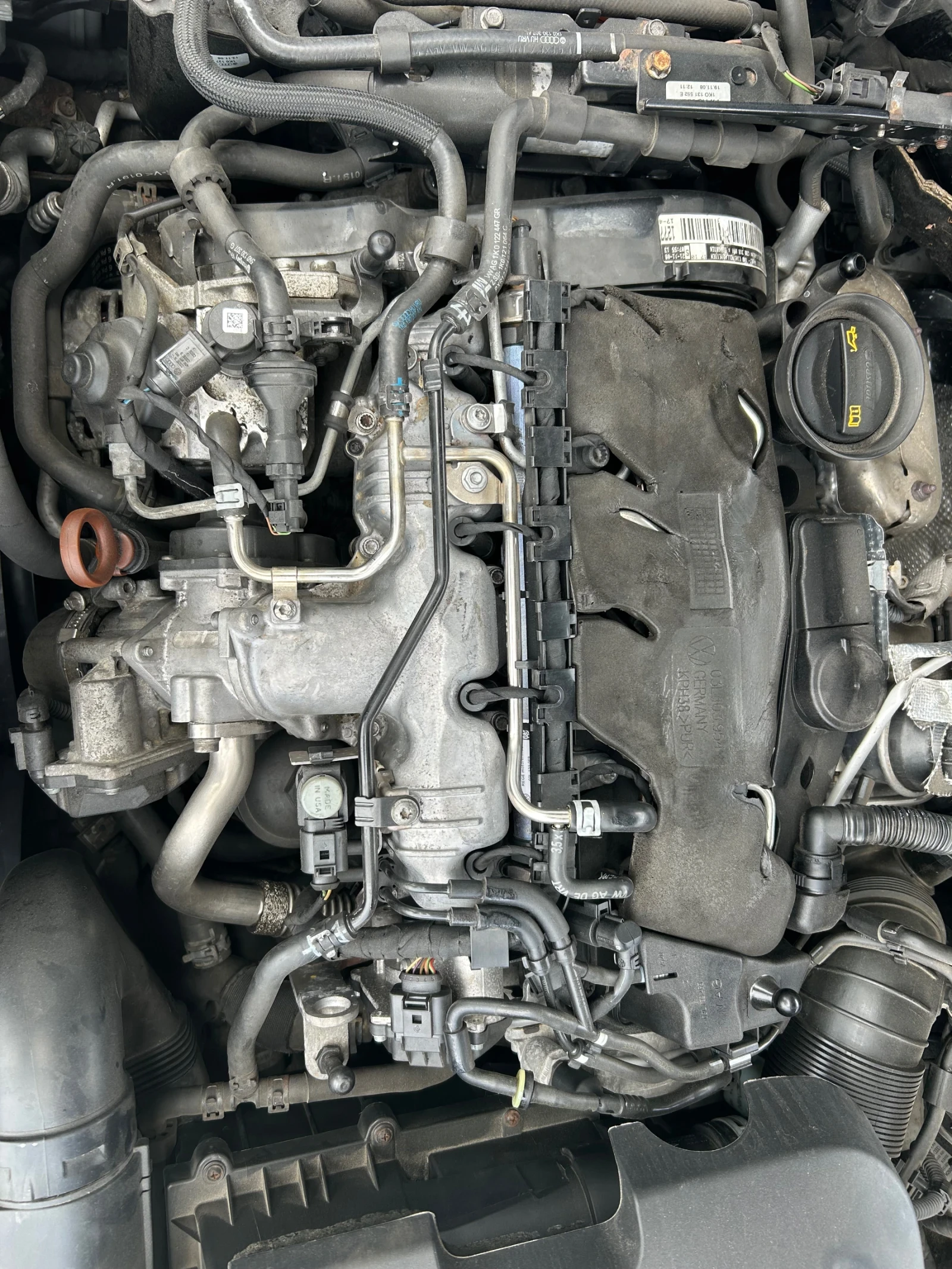 VW Golf VI 2.0TDI 110k.c., снимка 14 - Автомобили и джипове - 56367940