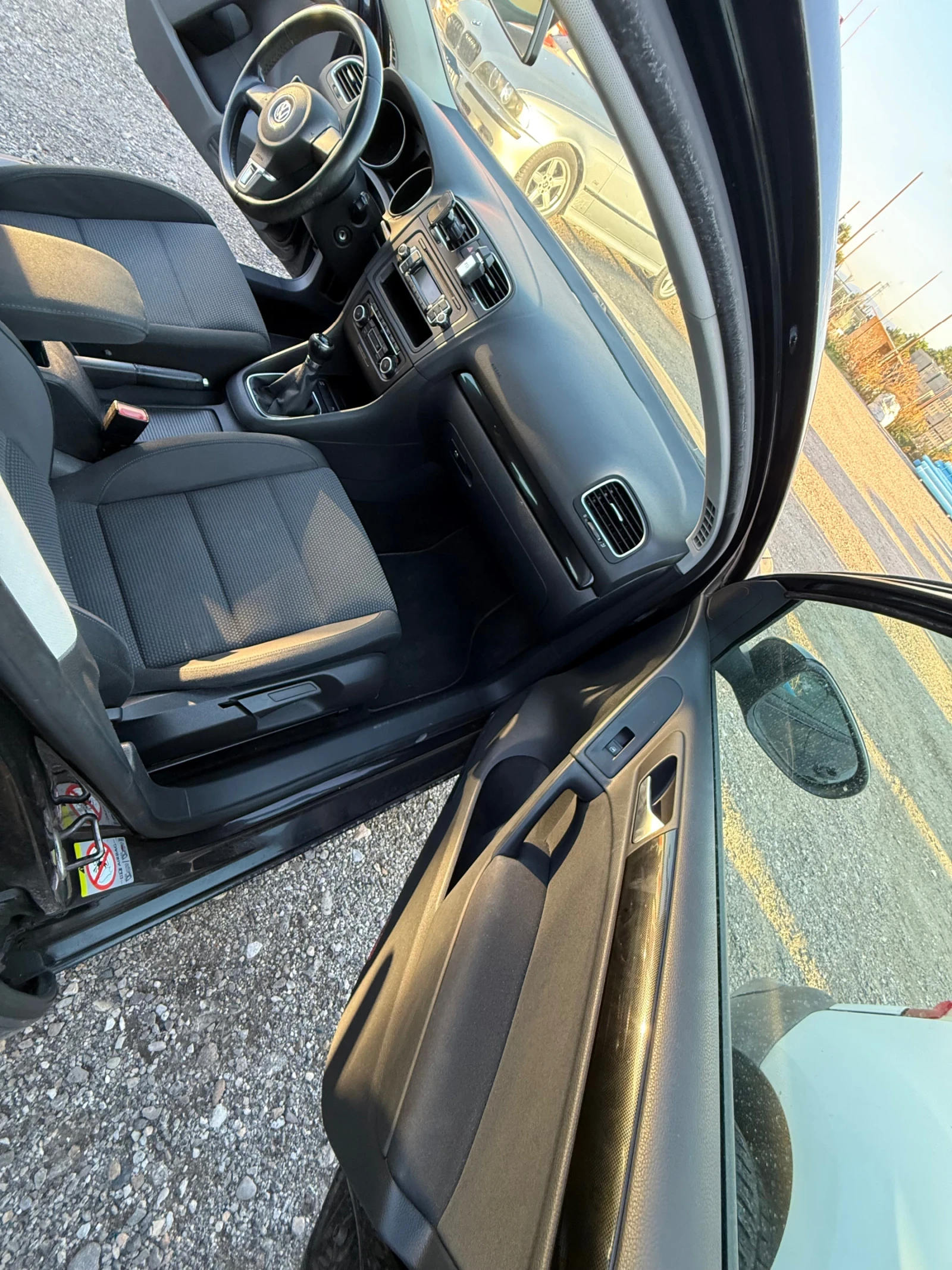 VW Golf VI 2.0TDI 110k.c., снимка 7 - Автомобили и джипове - 56367940