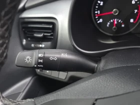 Kia Stonic 1.4 Deluxe, снимка 17