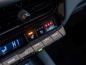 Toyota Land cruiser NEW* EXECUTIVE* LED LIGHTS* 360*  - 69900 € / 136712.52 лв. - 96103142 13