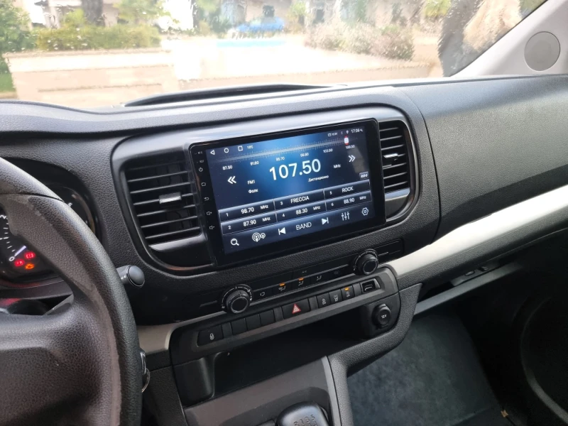 Citroen Spacetourer 1.5 HDI, снимка 9 - Автомобили и джипове - 52628382