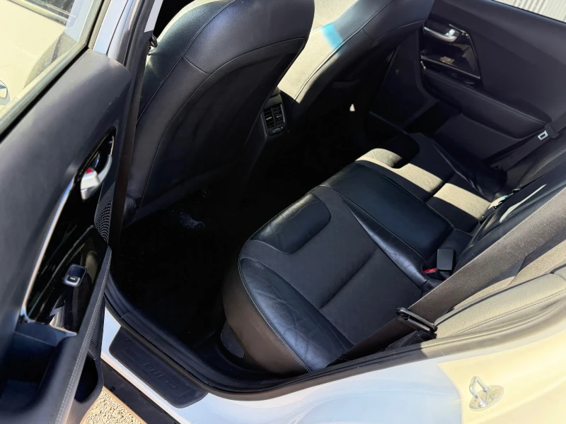 Kia Niro 1, 6 hybrid face, снимка 9 - Автомобили и джипове - 53165576