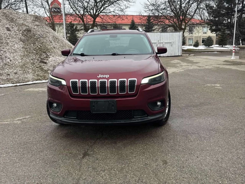 Jeep Cherokee * North * CARFAX * ЦЕНА ДО БГ, снимка 2 - Автомобили и джипове - 53592294