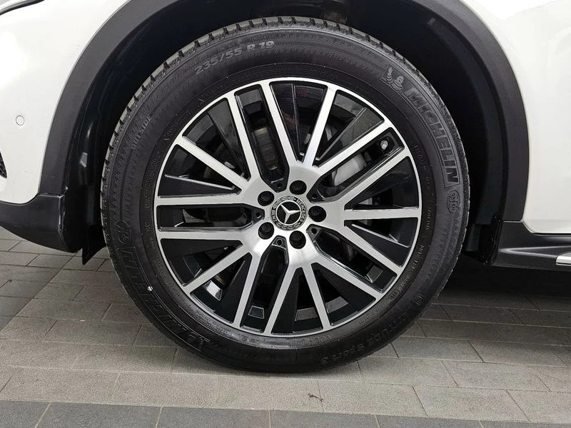 Mercedes-Benz GLC GLC300 4MATIC| 255к.с., снимка 5 - Автомобили и джипове - 56004179