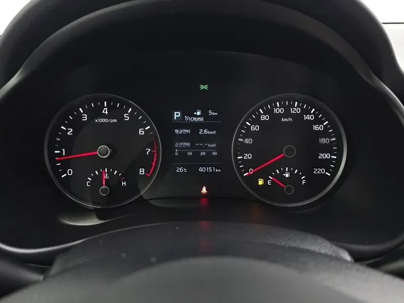 Kia Stonic 1.4 Deluxe, снимка 7 - Автомобили и джипове - 56118291