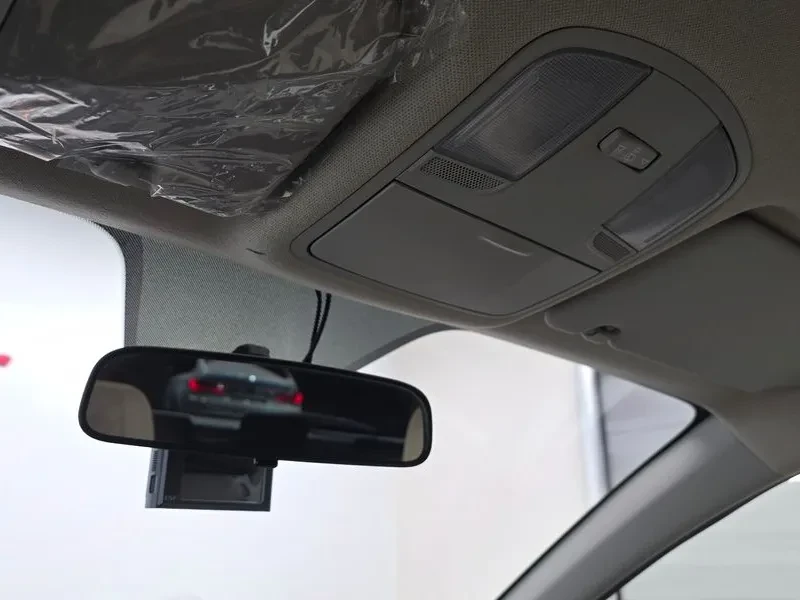 Kia Stonic 1.4 Deluxe, снимка 16 - Автомобили и джипове - 56118291