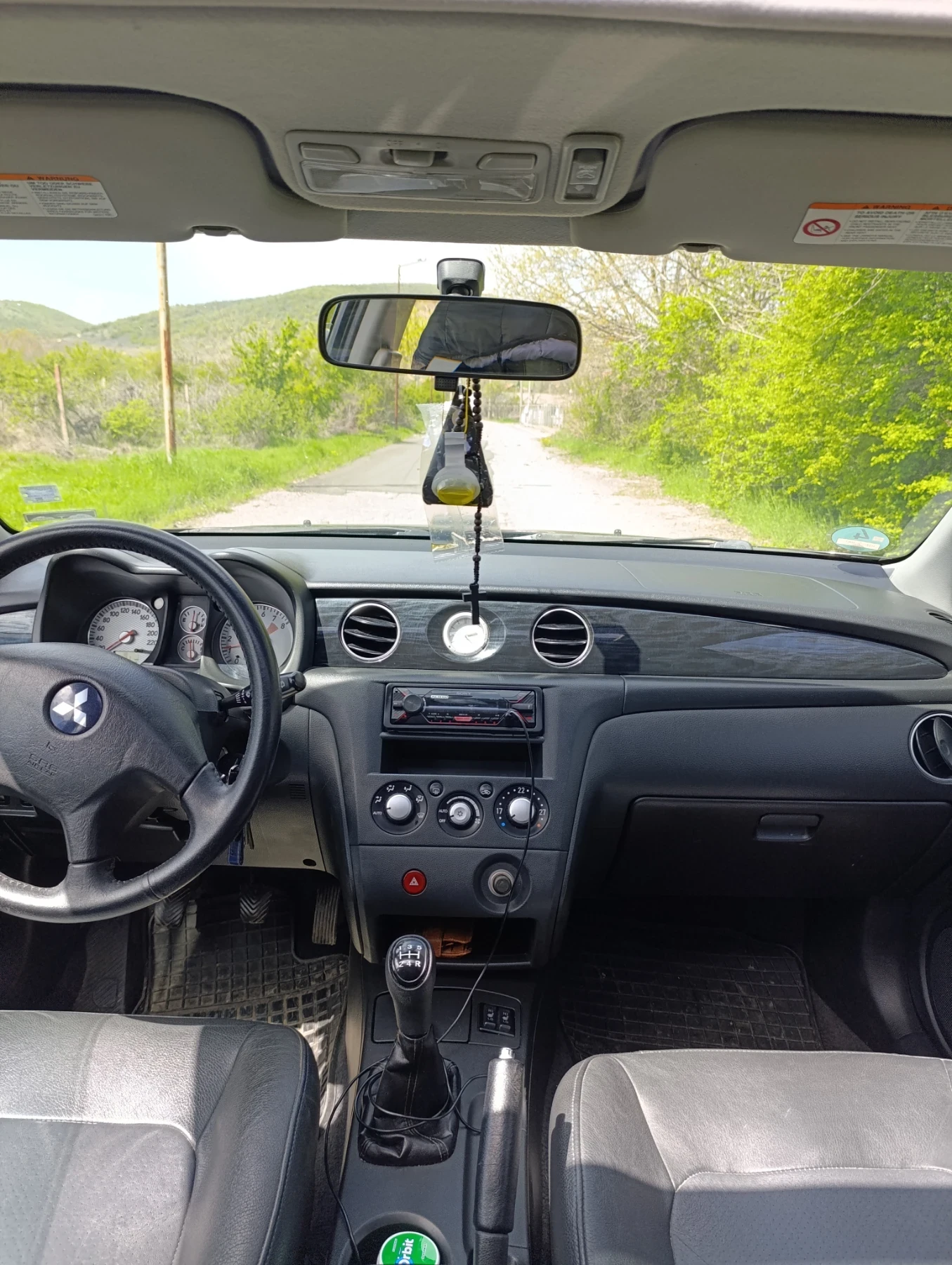 Mitsubishi Outlander 2.0i - изображение 8
