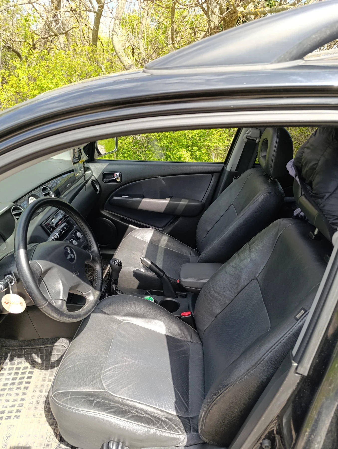 Mitsubishi Outlander 2.0i - изображение 7