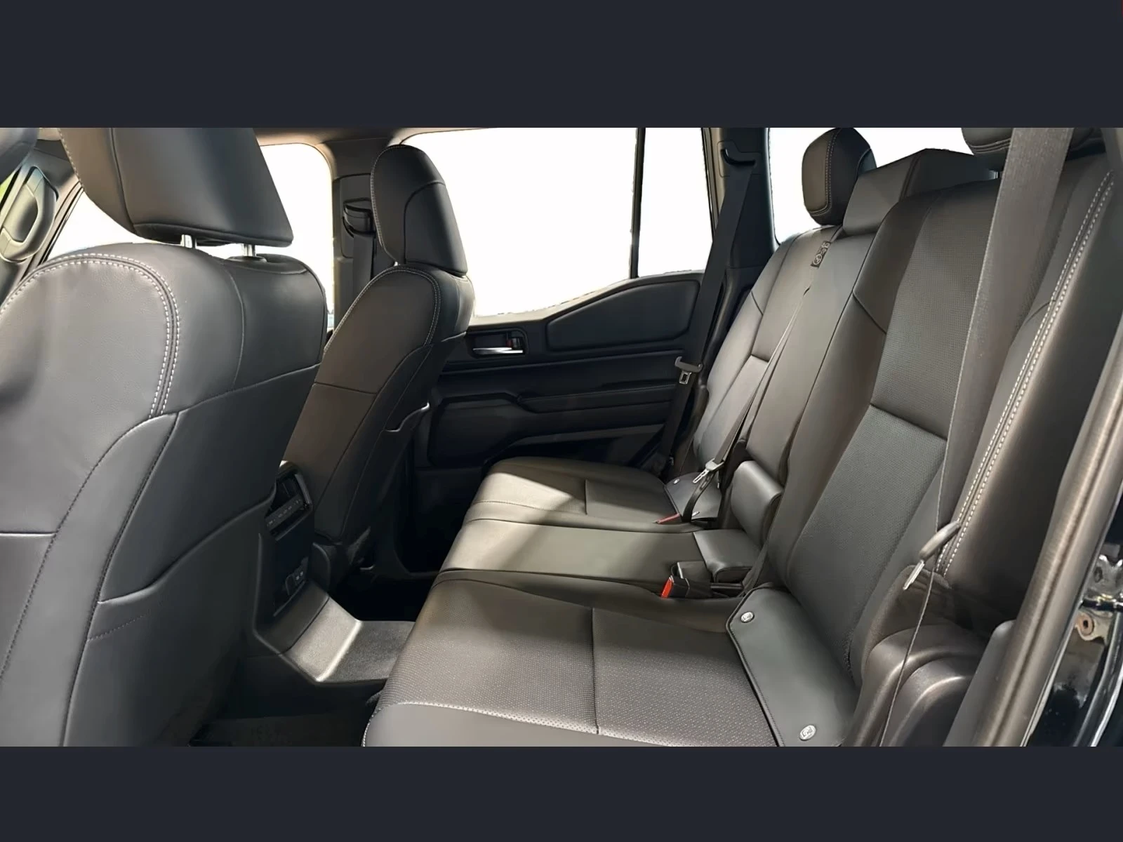 Toyota Land cruiser NEW* EXECUTIVE* LED LIGHTS* 360*  | Mobile.bg � ����������� 15