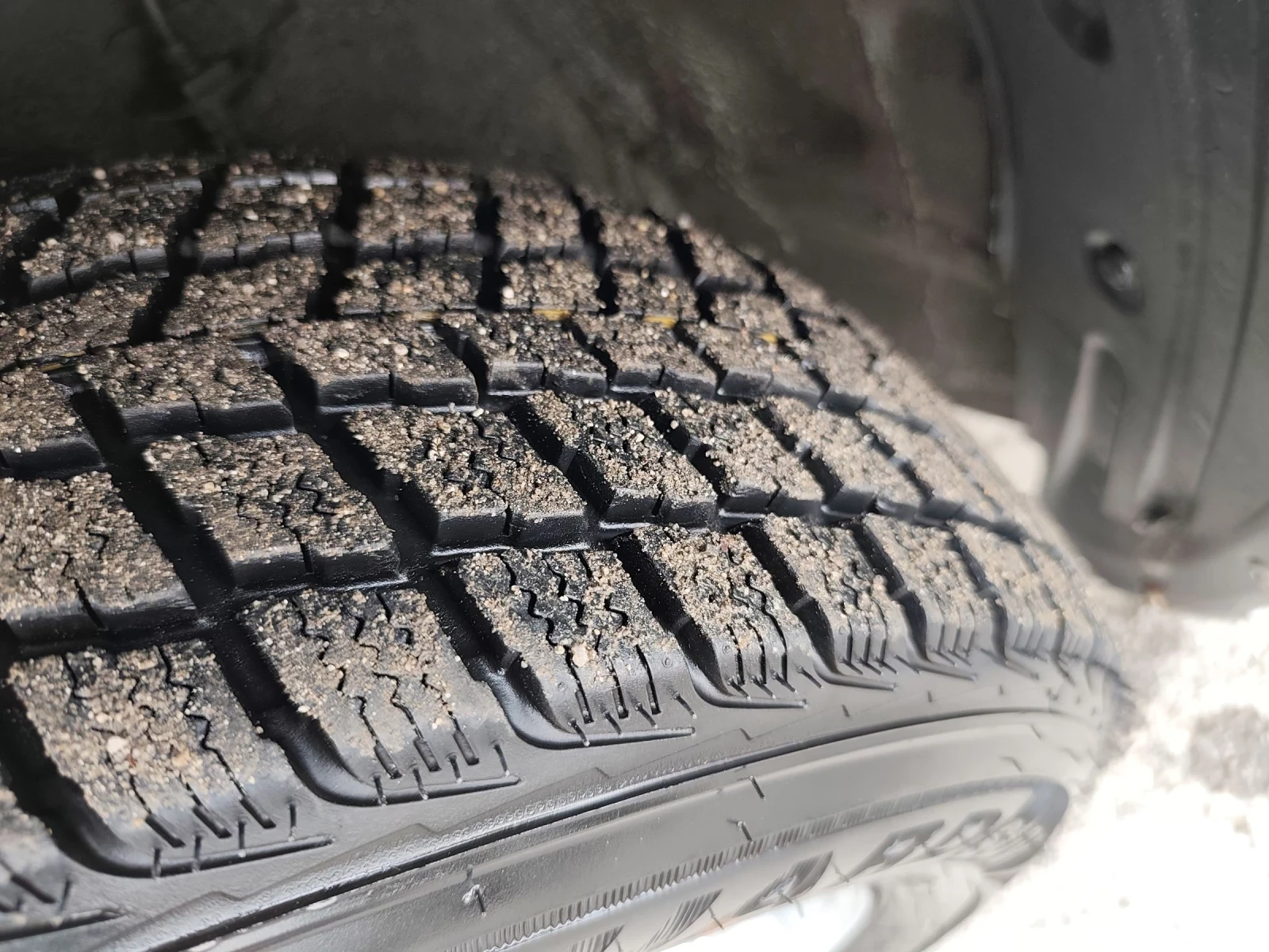 Toyota Rav4 2.0d-4d, снимка 14 - Автомобили и джипове - 53934420