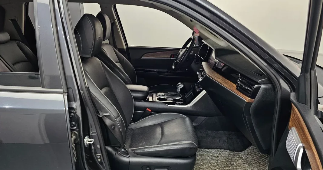 Kia Mohave * Platinum* Обдух* HUD* Pano* 360* Hi-Pass* , снимка 11 - Автомобили и джипове - 55584704