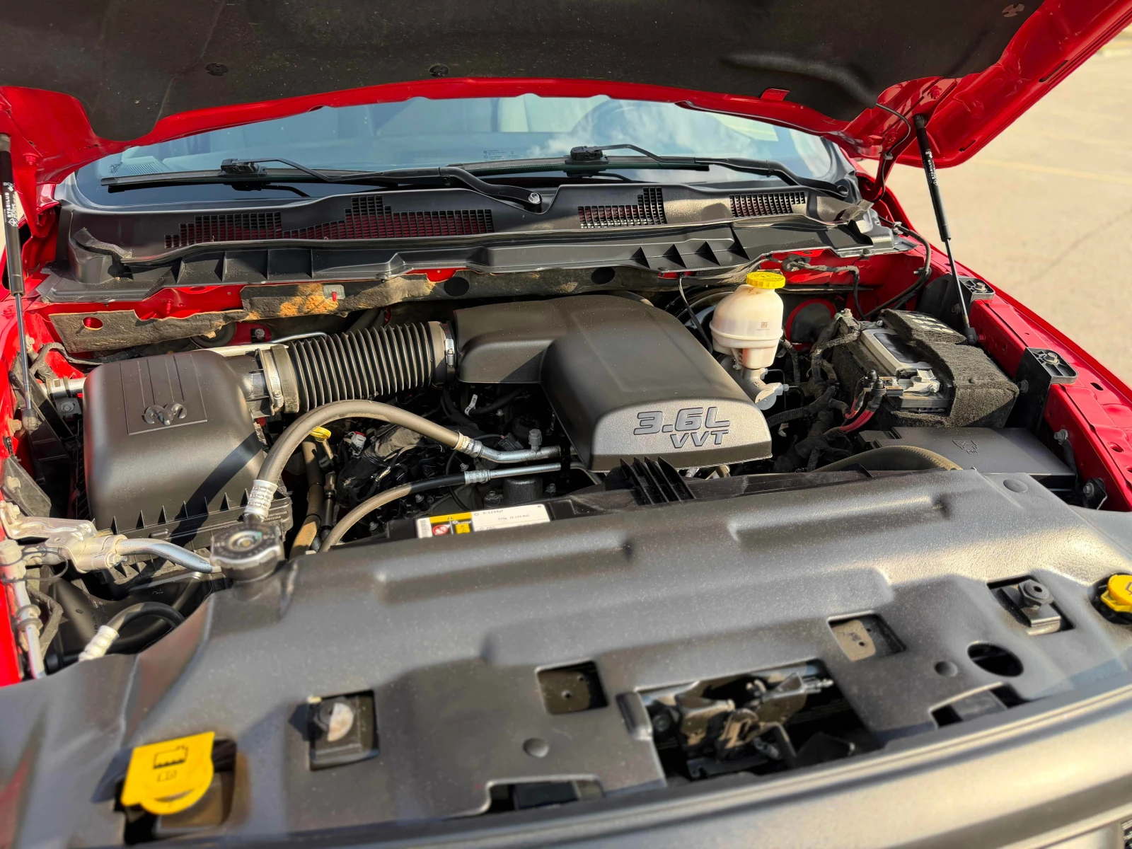 Dodge RAM 1500 * Warlock * CARFAX * ОПЦИЯ ЗА ФИНАНСИРАНЕ , снимка 13 - Автомобили и джипове - 55899924