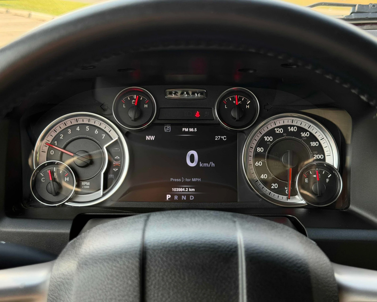 Dodge RAM 1500 * Warlock * CARFAX * ОПЦИЯ ЗА ФИНАНСИРАНЕ , снимка 8 - Автомобили и джипове - 55899924